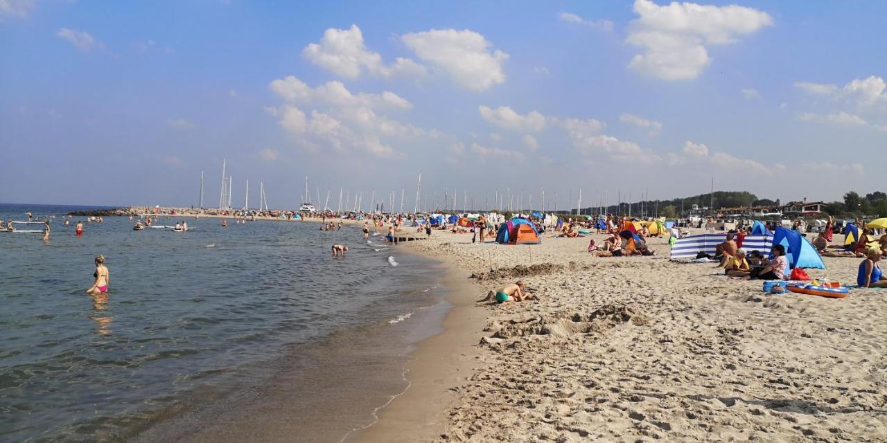 Zentrale Und Strandnahe Ferienwohnung In Kuehlungsborn Ost エクステリア 写真